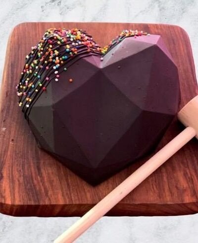 Pinata Cake